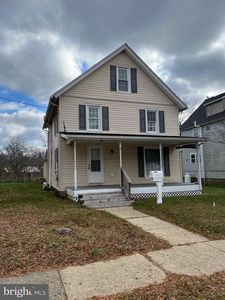 217 S 3rd St, Denton, MD, 21629