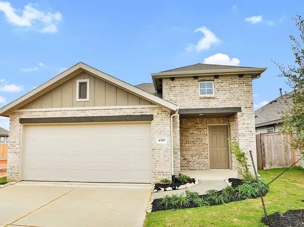 4519 Pinehurst Trace Dr, Pinehurst, TX 77362