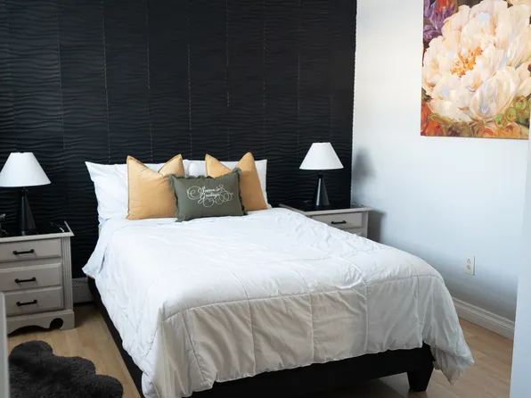 2004 W 46th Ave #Ab, Anchorage, AK 99517