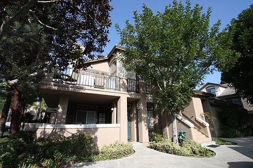 1st image of 32 Montara Dr