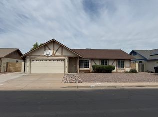 2448 E Catalina Ave, Mesa, AZ 85204