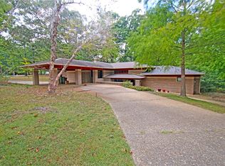 1301 Timber Top Cir, Rogers, AR 72756