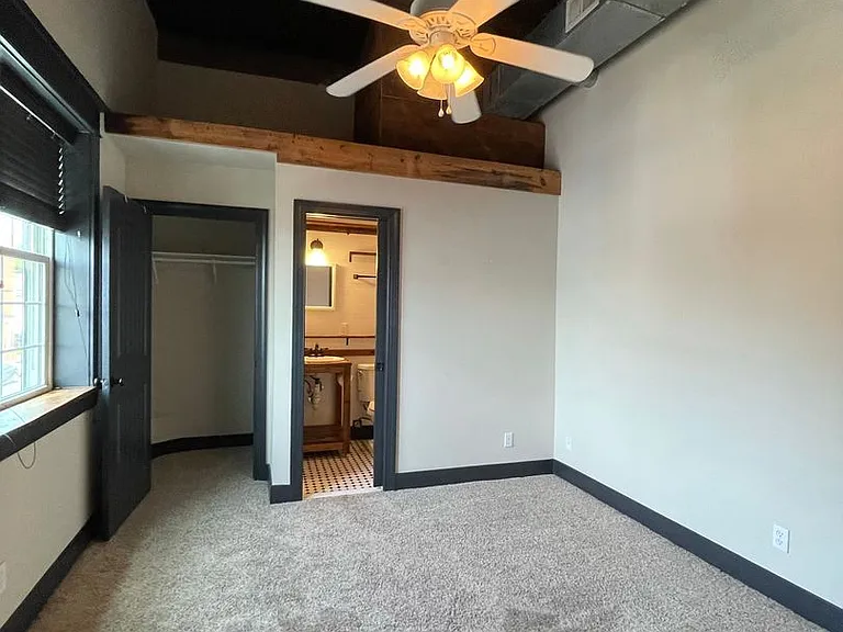 916 Washington Blvd — Photo 19
