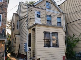 574 E 23rd St FLOOR 2, Paterson, NJ 07514