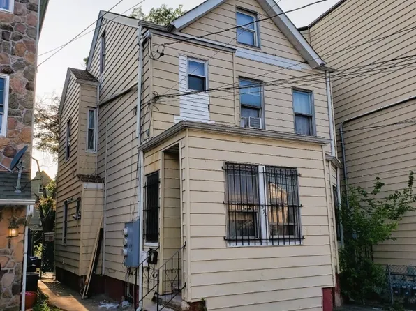 574 E 23Rd St #2, Paterson City, NJ 07514