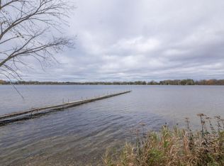 7370 Druid Lake Rd, Hartford, WI 53027