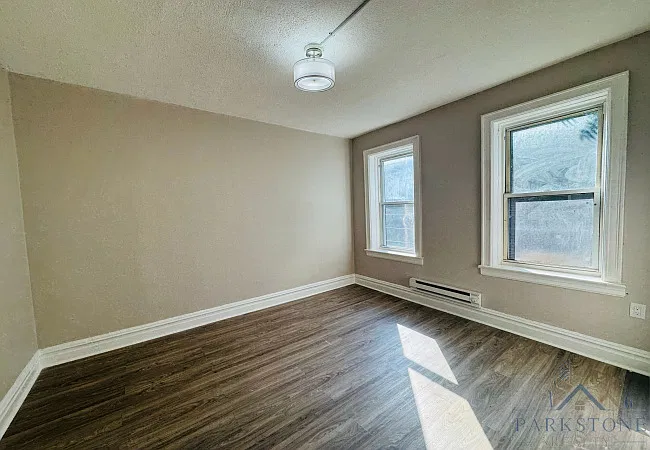 1 bed, 650 sqft, $1,750 — Photo 4