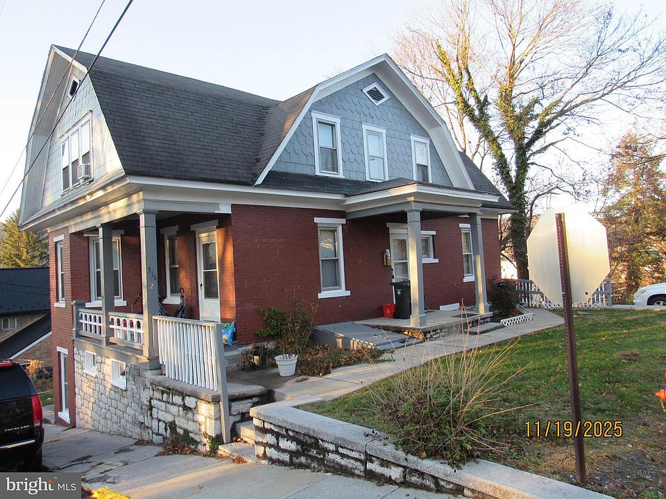 2nd image of 316 S Spring St