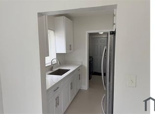 1185 NW 100th St, Miami, FL 33150