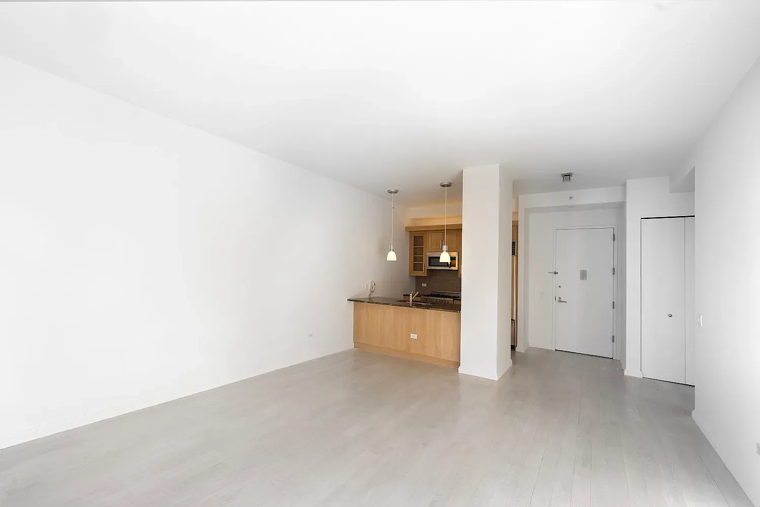 55 Thompson Street — Photo 3