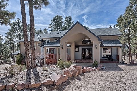 Grand Estate On 35 Acres!