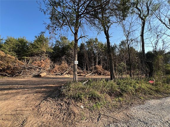 2nd image of E Hammerschmidt Rd #3