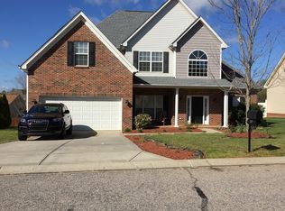 408 Elizabeth Valley Ln, Lake Wylie, SC 29710