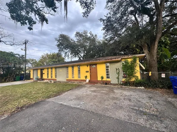 2995 SW 64th Ave, Hollywood, FL 33023