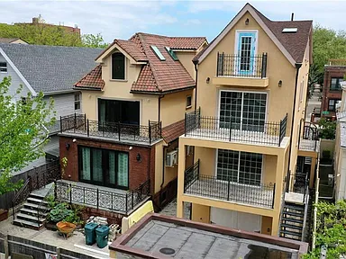 2458 EAST 12TH visual data 4