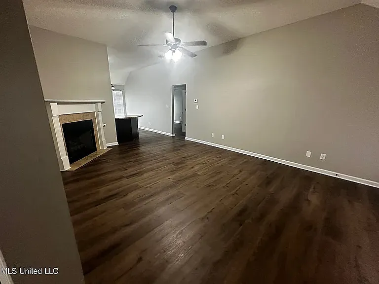 7927 Ridgedale Dr — Photo 9