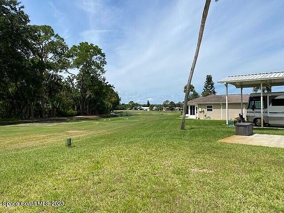 2nd image of 1934 Payne Stewart Dr