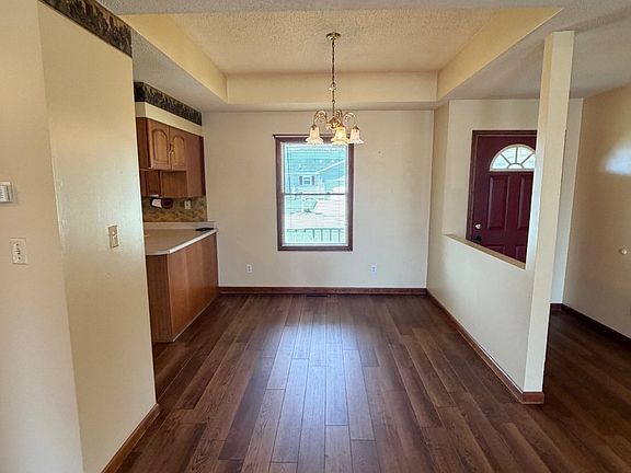 4th image of 1401 Jason Ln