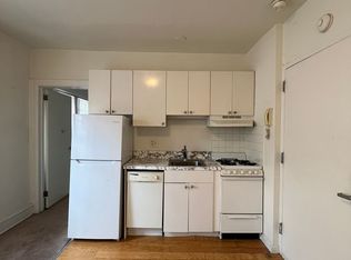 332 S 17th St APT 1A, Philadelphia, PA 19103
