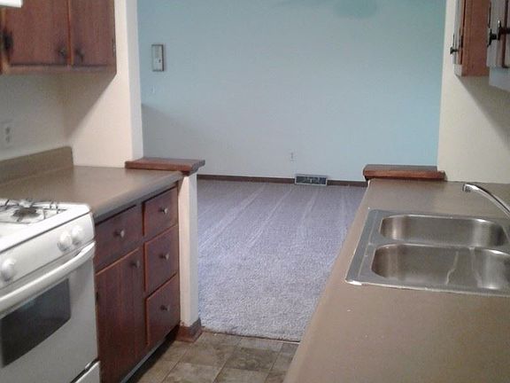 2nd image of 1450 18th Ave APT C6
