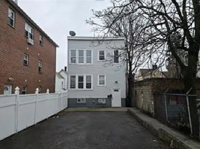 932 E 215th St #2 — Photo 3