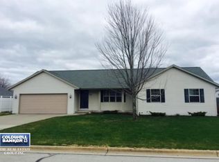 138 Steno Trl, Pulaski, WI 54162