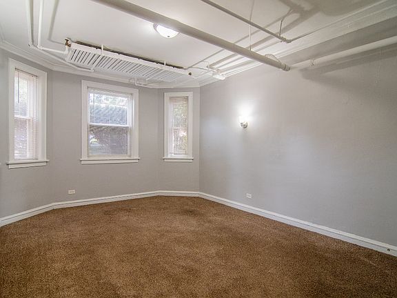 2nd image of 2134 W Arthur Ave #B