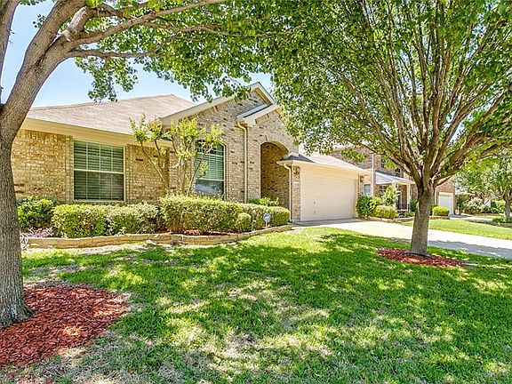 2nd image of 2513 Edgefield Trl