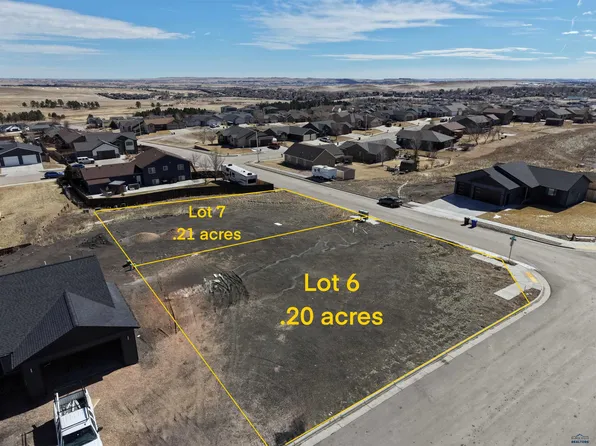 5212 Bunker Dr, Rapid City, SD 57701