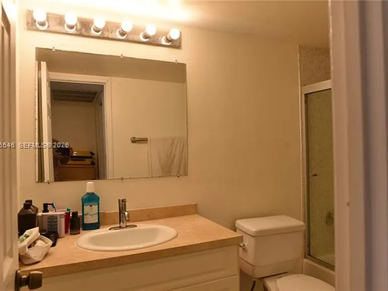 5555 Collins Avenue Cu #8K — Photo 22