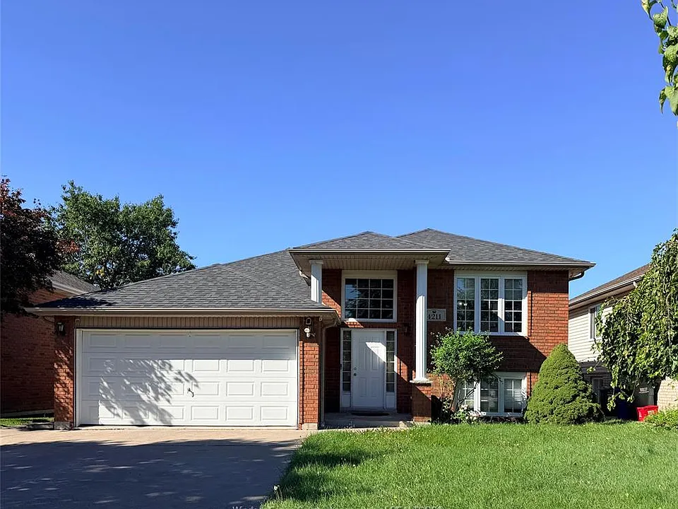 4211 Masotti Cres