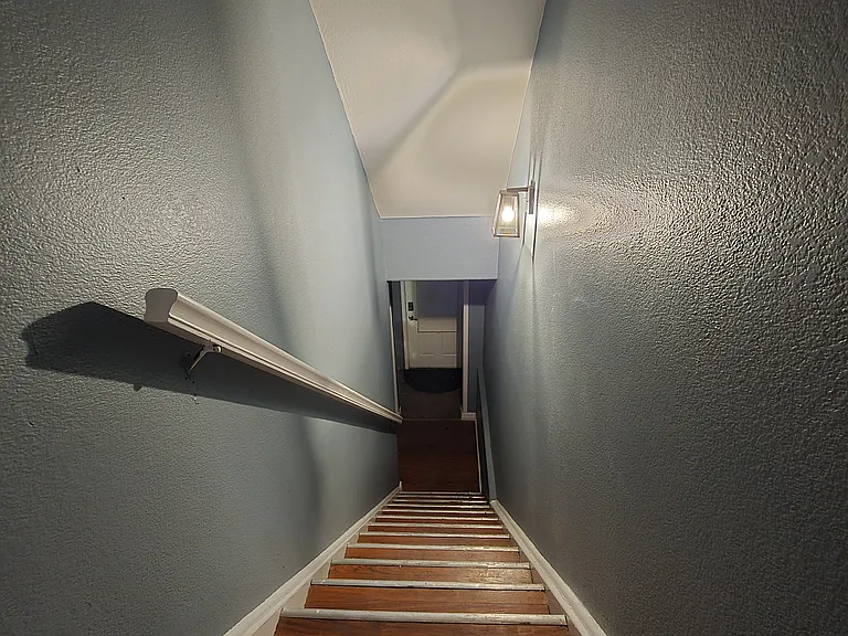 11809 E Kepner Dr — Photo 14