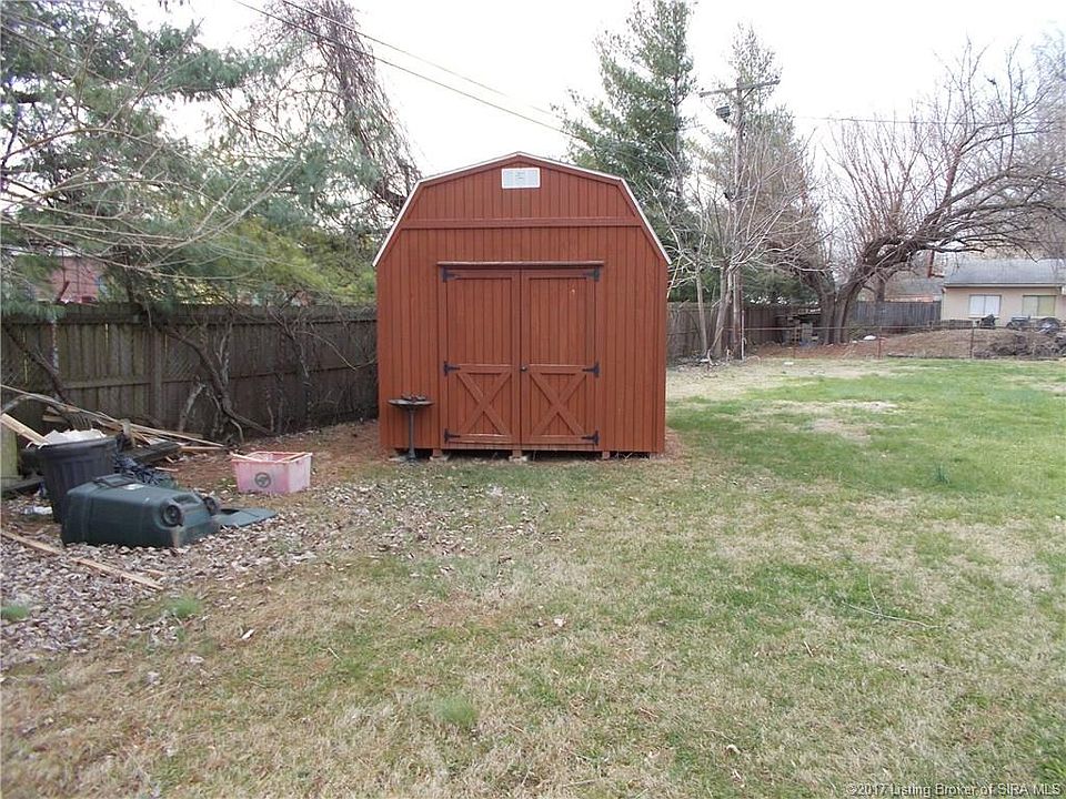 2nd image of 1537 Plank Rd