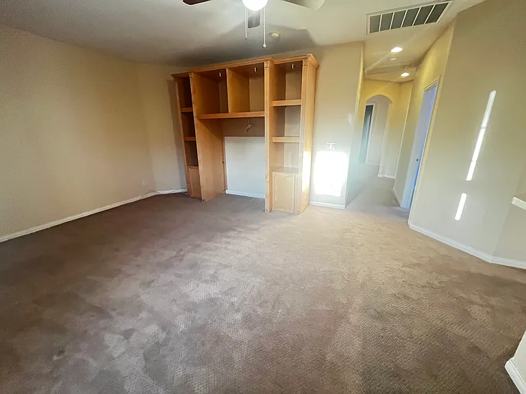 10852 Montasola St — Photo 39