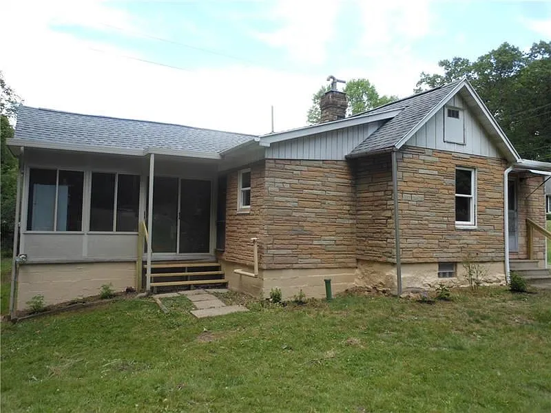 220 Old Plank Rd photo 1