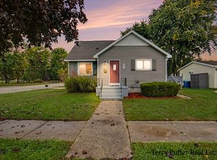 601 2nd St, Ludington, MI 49431