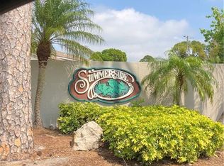5643 Summerside Ln #40A, Sarasota, FL 34231