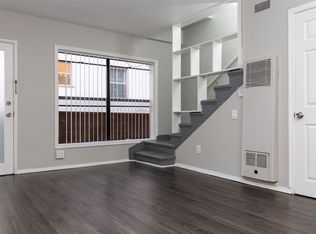 Two story 1 bed, 1 bath with in unit laundry in Virgil Village!, Los Angeles, CA 90029