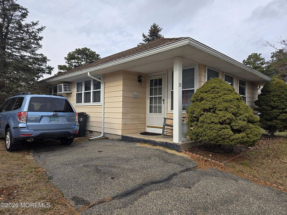 1st image of 28 Monte Carlo Drive