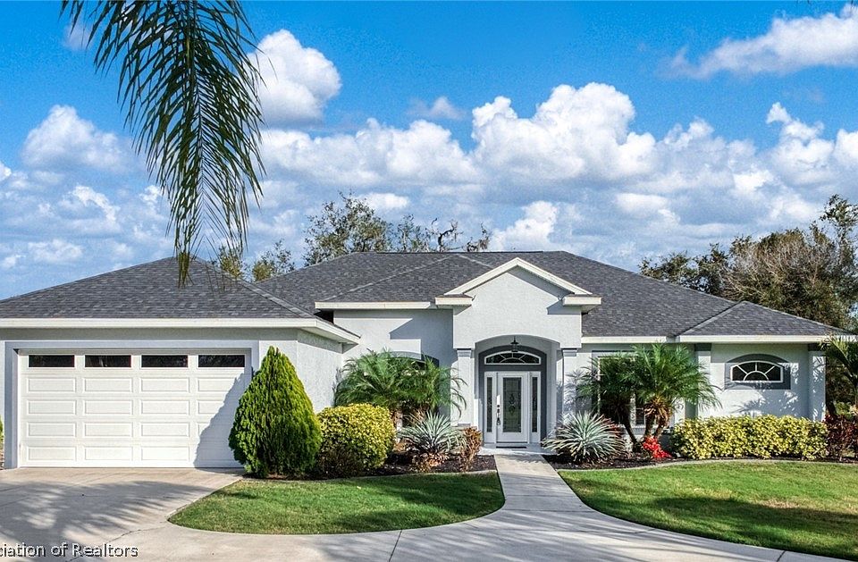 1st image of 6008 Lake Regency Ln