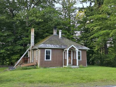 17 Old Newport Road, Claremont, NH, 03743