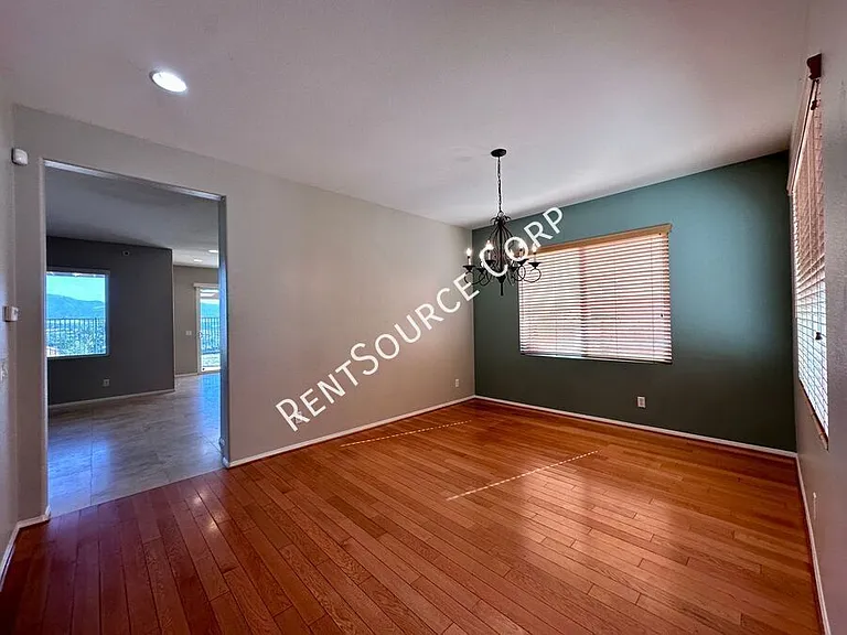 28479 Falcon Crest Dr — Photo 6