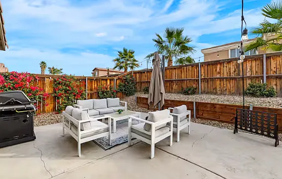 83437 Agua Blanca St — Photo 12