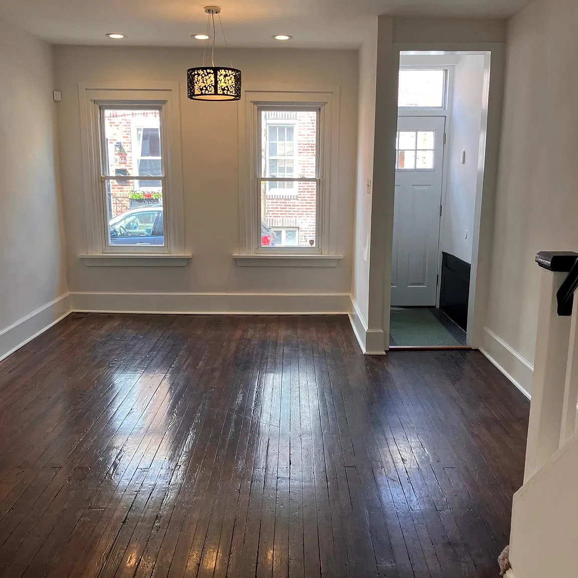 2 bed, 1.0 bath, 1060 sqft, $1,900 — Photo 3