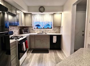 43 Brockton Ct UNIT 43, Beacon Falls, CT 06403