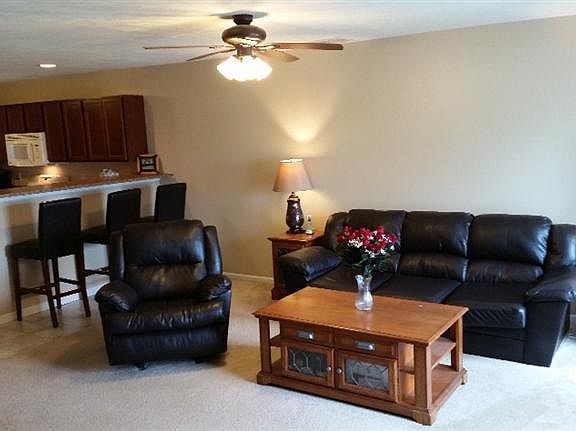 2nd image of 10324 Heritage Way