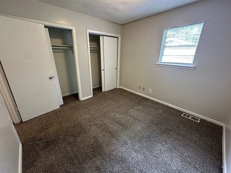 4053 Log Cabin Dr #B-3 — Photo 7