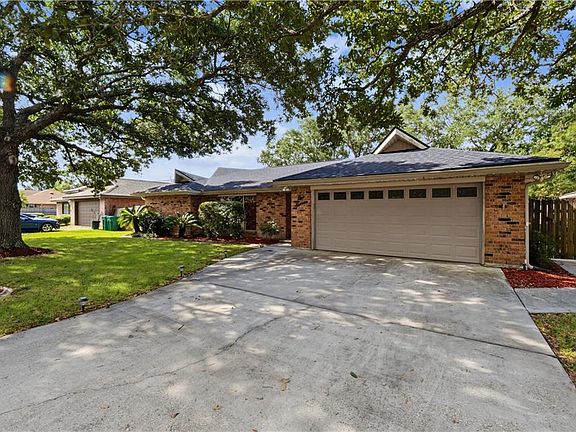 2nd image of 111 Eden Isles Blvd