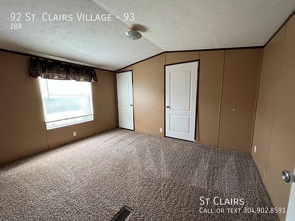 2nd image of 92 Saint Clairs Vlg #93