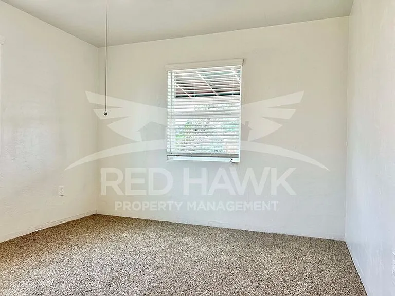 751 W 3rd Pl — Photo 18
